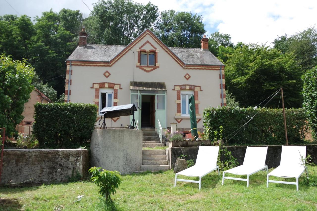 Domaine Du Pavillon Gite 15 Personnes Issy-l'Eveque Dış mekan fotoğraf
