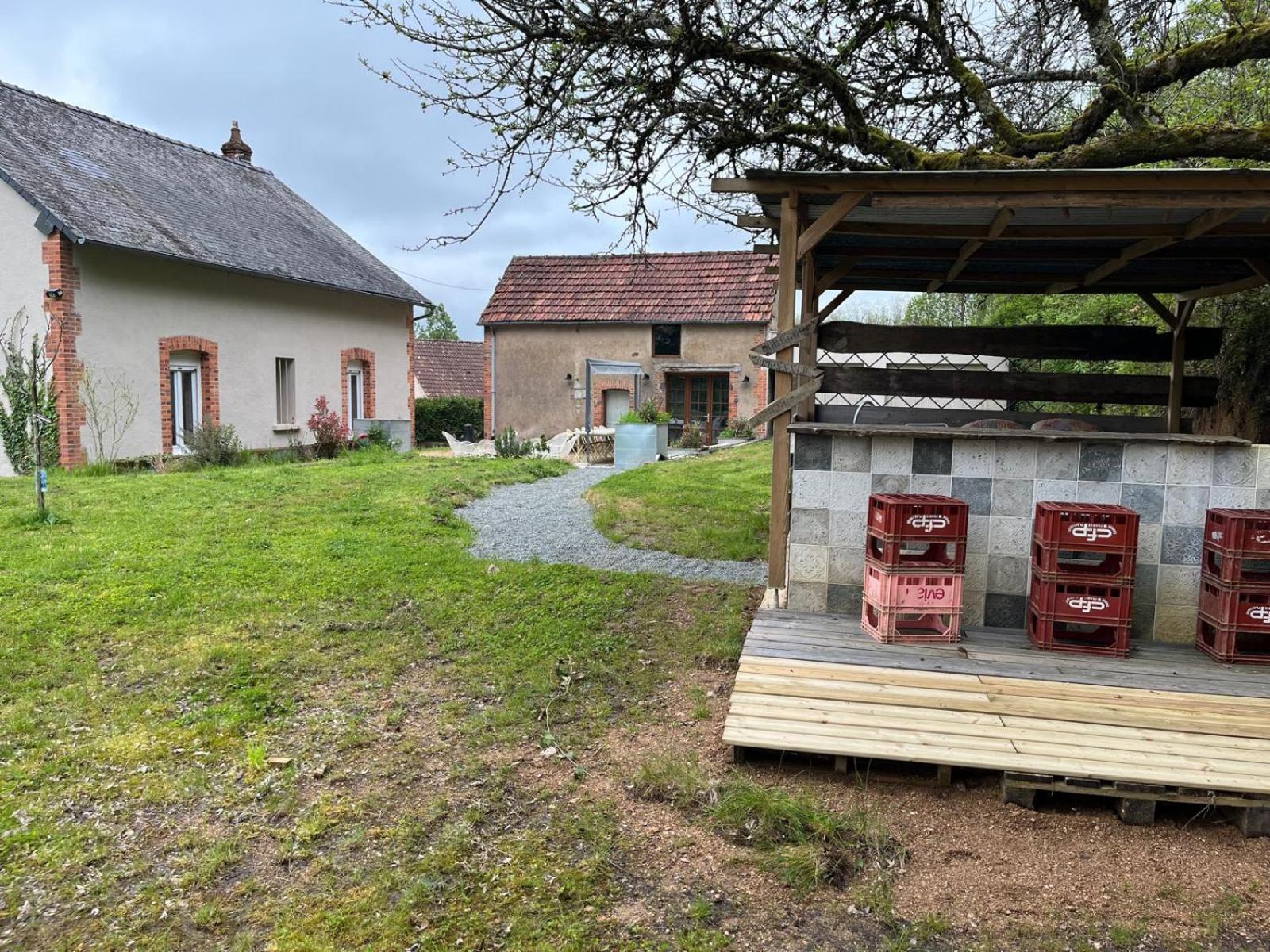 Domaine Du Pavillon Gite 15 Personnes Issy-l'Eveque Dış mekan fotoğraf